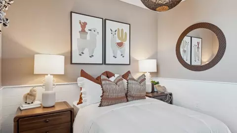 Bedroom - 2661 W Sylvan Ave, Apache Junction, AZ 85120 photo 7 of 16