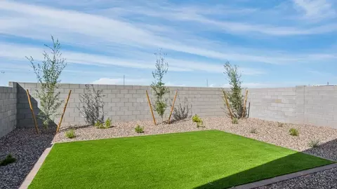 Exterior - 2661 W Sylvan Ave, Apache Junction, AZ 85120 photo 2 of 16