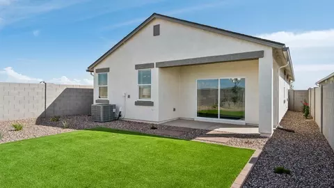 Exterior - 2661 W Sylvan Ave, Apache Junction, AZ 85120 photo 3 of 16
