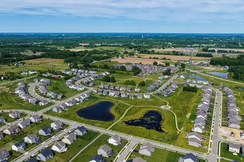 View/Area - 3443 Bluejay Ridge Dr, Powell, OH 43065 photo 4 of 6