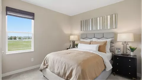 Bedroom - 8132 Augusta Creek Dr, Pendleton, IN 46064 photo 3 of 10