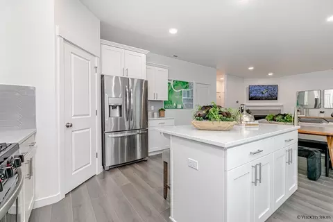 Kitchen - 1200 S 32nd Ave, Cornelius, OR 97113 photo 3 of 8