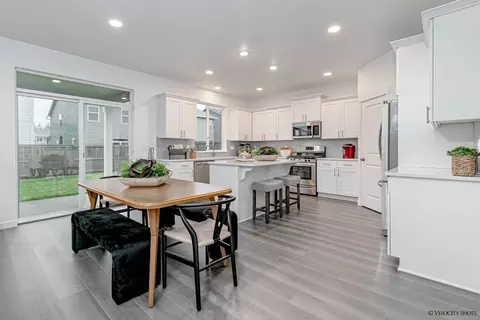 Kitchen - 1200 S 32nd Ave, Cornelius, OR 97113 photo 1 of 8