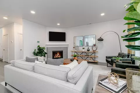 Living - 1200 S 32nd Ave, Cornelius, OR 97113 photo 4 of 4