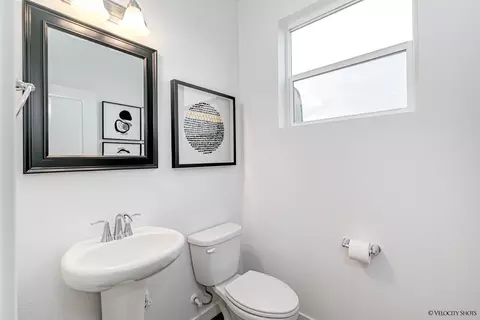 Bath - 1200 S 32nd Ave, Cornelius, OR 97113 photo 3 of 7