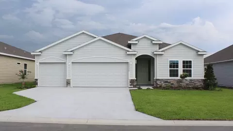 Exterior - 6045 SW 46th Dr, Gainesville, FL 32608 photo 5 of 6