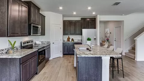 Kitchen - 6045 SW 46th Dr, Gainesville, FL 32608 photo 4 of 4
