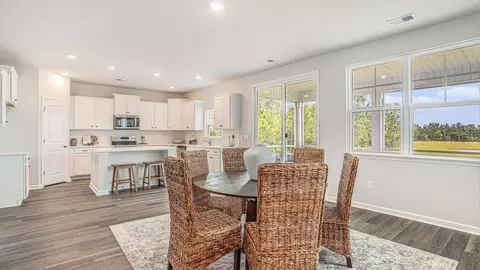 Dining - 433 Glacier Way, Conway, SC 29526 photo 2 of 5