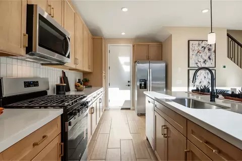 Kitchen - 1819 E Kramer St, Mesa, AZ 85203 photo 4 of 5