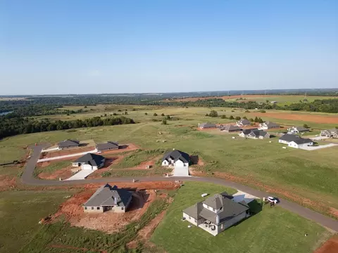 View/Area - 701 Still Mdws, Guthrie, OK 73044 photo 7 of 12