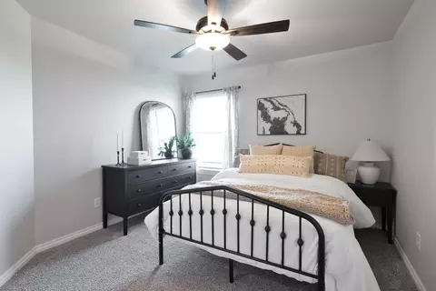 Bedroom - 701 Still Mdws, Guthrie, OK 73044 photo 15 of 15