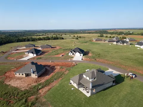 View/Area - 701 Still Mdws, Guthrie, OK 73044 photo 8 of 12