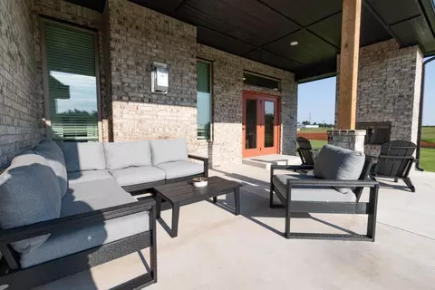 Exterior - 701 Still Mdws, Guthrie, OK 73044 photo 33 of 37