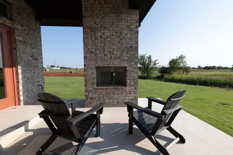 Exterior - 701 Still Mdws, Guthrie, OK 73044 photo 35 of 37