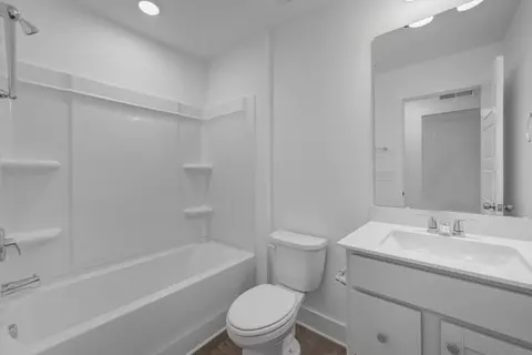 Bath - 2940 Spring Manor Way, Garner, NC 27529 photo 2 of 2