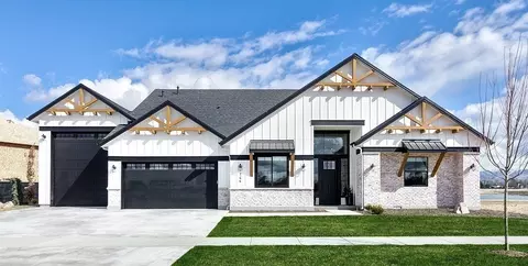 4390 W Strant Dr, Eagle, ID 83616