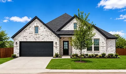 365 Elk Dr, Fate, TX 75189