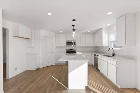 Kitchen - 4609 Bella Terra Dr, Arnold, MO 63010 photo 3 of 4