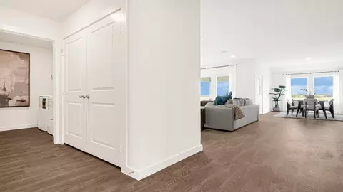 Entry Way - 1004 Switchgrass Ct, Sealy, TX 77474 photo 2 of 6