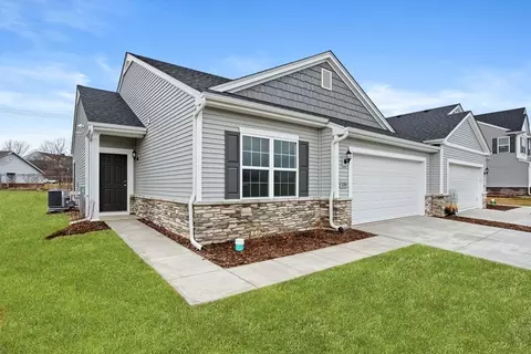 7078 Johnson St, Merrillville, IN 46410