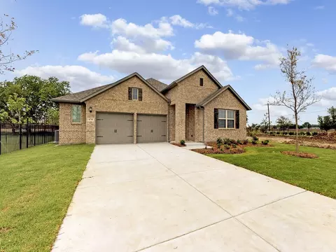 5328 Lily Creek Dr, Aubrey, TX 76227