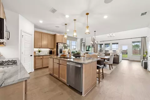 Kitchen - 2704 Fork Way, Celina, TX 75009 photo 3 of 4