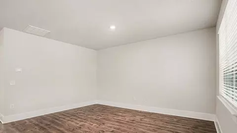 Living - 2608 Hudson Trl, Conway, SC 29526 photo 3 of 3