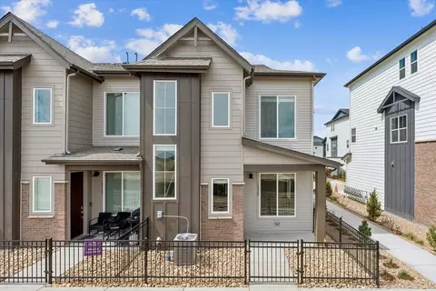 6820 Merseyside Ln, Castle Pines, CO 80108