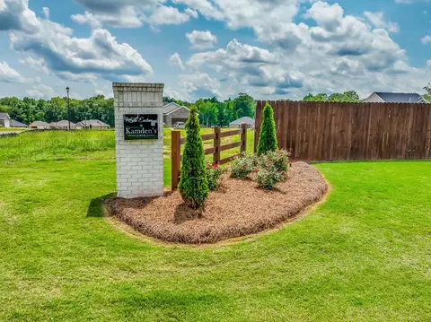 Exterior - 135 Trevor Dr, Millbrook, AL 36054 photo 3 of 6