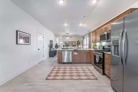 Kitchen - 200 W Seminole St, Strafford, MO 65757 photo 6 of 12