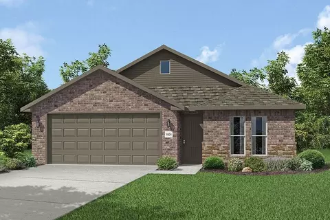 Exterior - 200 W Seminole St, Strafford, MO 65757 photo 2 of 10