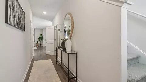 Entry Way - 2289 Jamin Bnd, Lithonia, GA 30058 photo 13 of 16