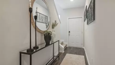 Entry Way - 2289 Jamin Bnd, Lithonia, GA 30058 photo 15 of 16