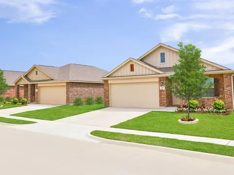Exterior - 14917 Trapper Trl, Haslet, TX 76052 photo 8 of 11
