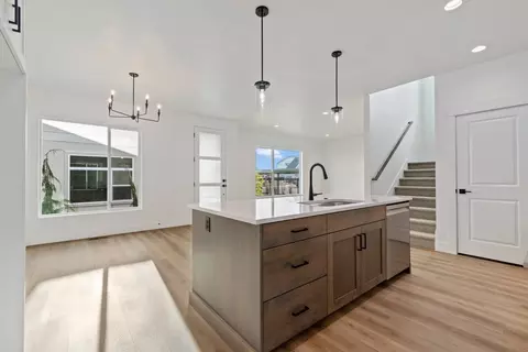 Kitchen - 732 S Calhoun Ln, Star, ID 83669 photo 9 of 14