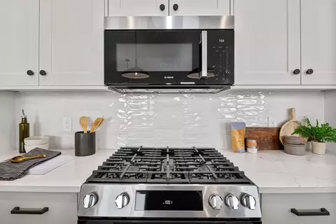 Kitchen - 732 S Calhoun Ln, Star, ID 83669 photo 13 of 14