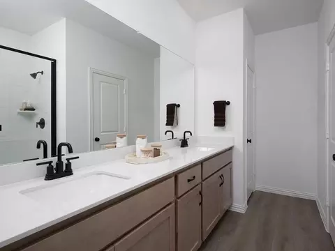 Bath - 3993 Olin Way, Celina, TX 75009 photo 1 of 3