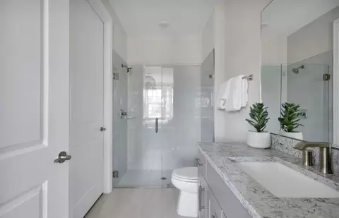 Bath - 6200 Citrus Grove Ct, Saint Cloud, FL 34771 photo 3 of 4