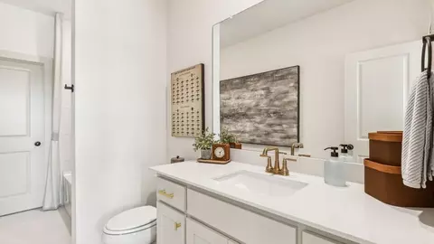 Bath - 400 Dover Mews, Celina, TX 75009 photo 5 of 6