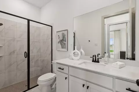 Bath - 400 Dover Mews, Celina, TX 75009 photo 1 of 6