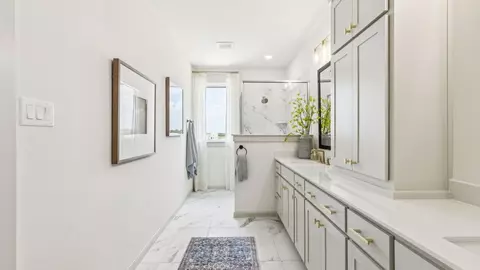 Bath - 400 Dover Mews, Celina, TX 75009 photo 4 of 6