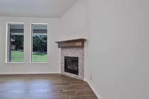 Living - 701 Still Mdws, Guthrie, OK 73044 photo 3 of 15