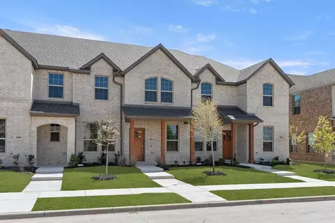 4002 Avion Dr, Sanger, TX 76266