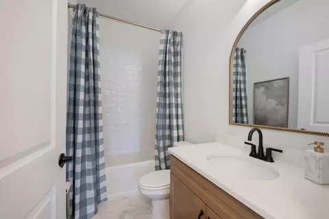 Bath - 1894 Ef Griffin Rd, Bartow, FL 33830 photo 6 of 7