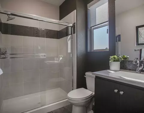 Bath - 8097 Blue River Dr, Vallejo, CA 94591 photo 12 of 18
