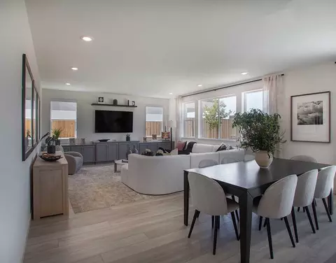 Dining - 8097 Blue River Dr, Vallejo, CA 94591 photo 1 of 5