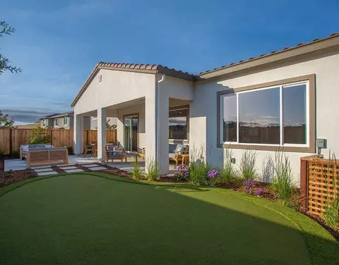 Exterior - 8097 Blue River Dr, Vallejo, CA 94591 photo 6 of 17