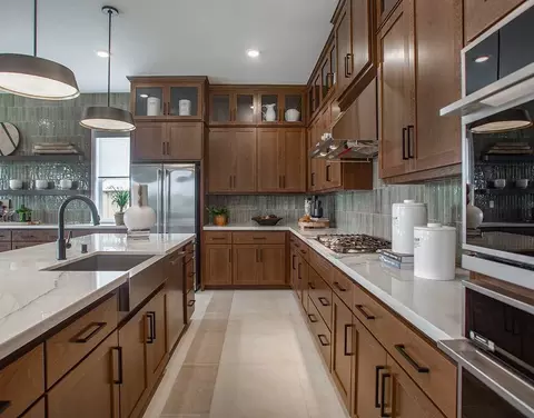 Kitchen - 8097 Blue River Dr, Vallejo, CA 94591 photo 4 of 8