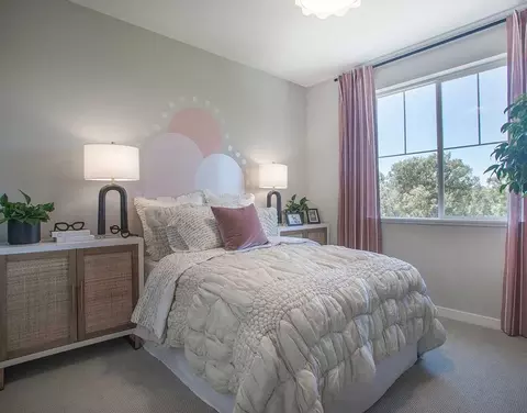 Bedroom - 8097 Blue River Dr, Vallejo, CA 94591 photo 3 of 14