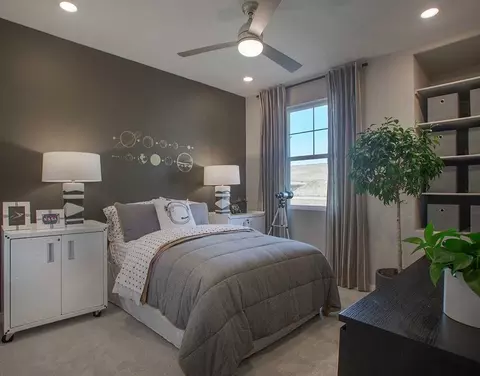 Bedroom - 8097 Blue River Dr, Vallejo, CA 94591 photo 11 of 14